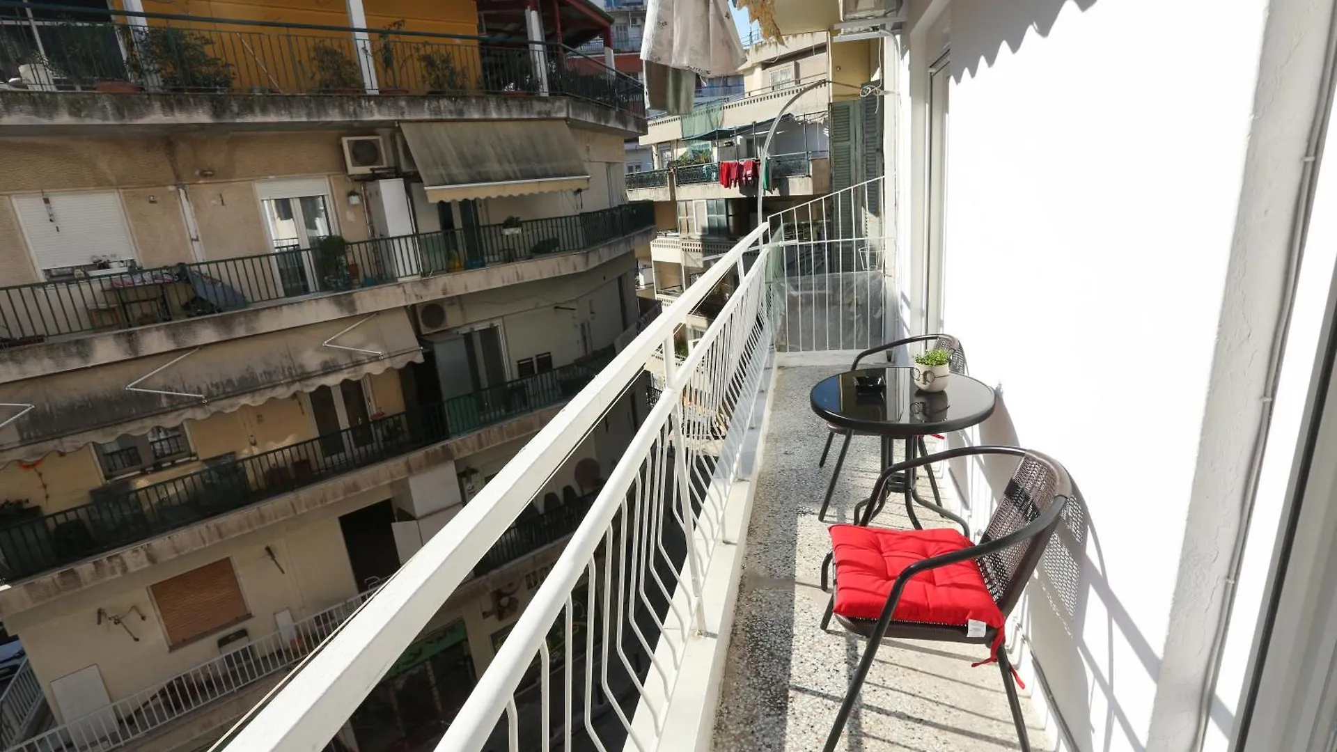 Manu Skg Apartment contacts