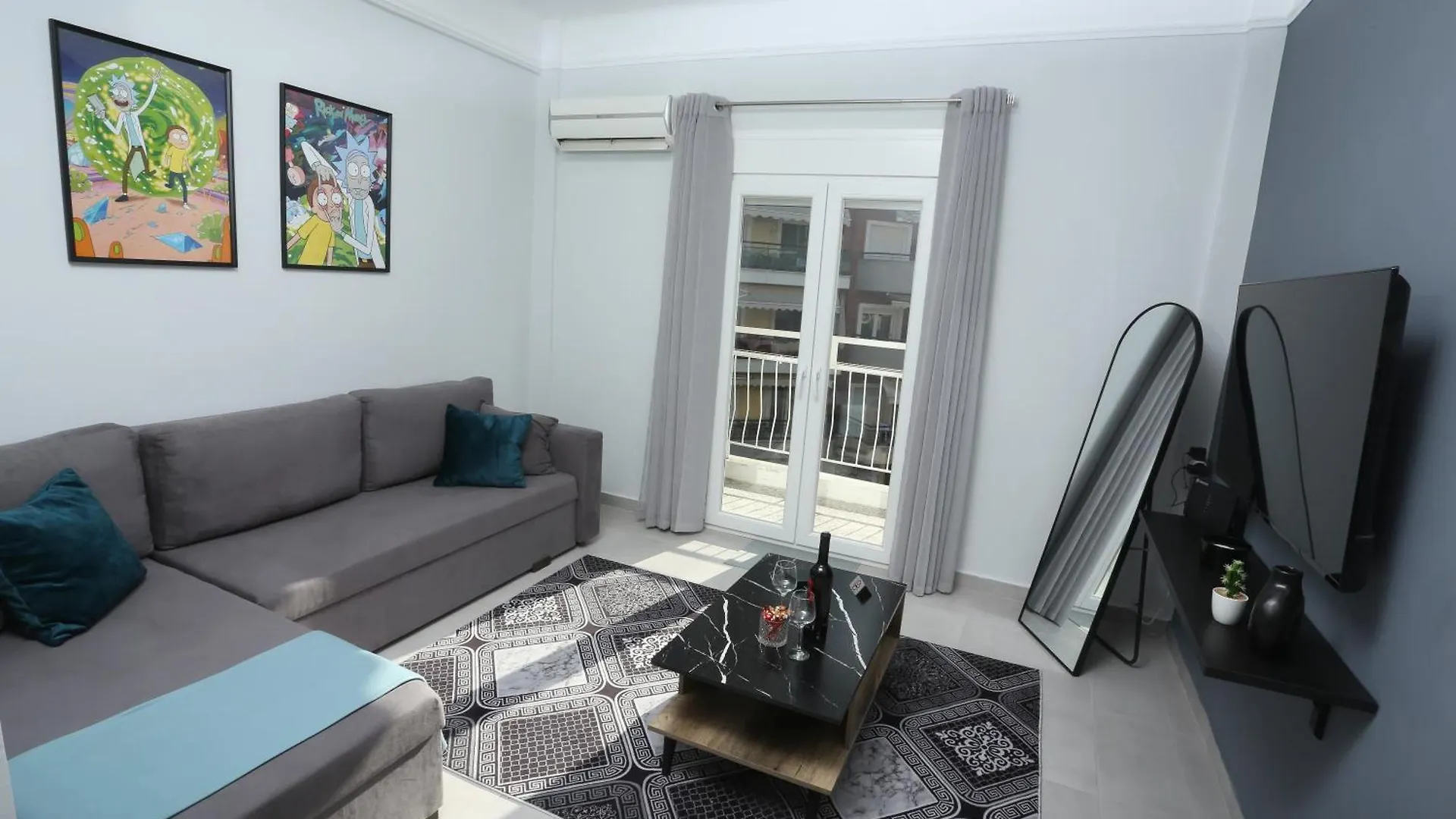 Manu Skg Apartment Thessaloniki Greece